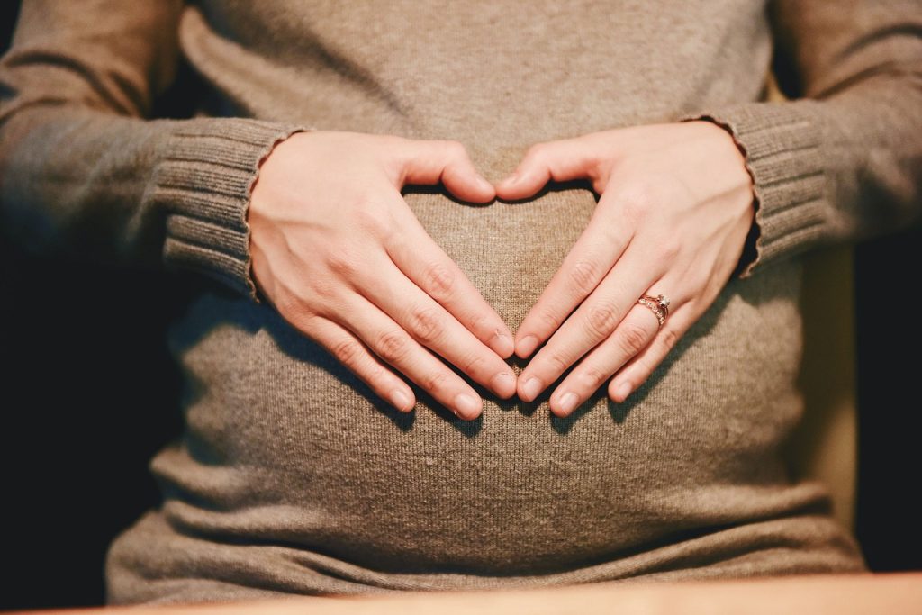 Maternity and Parental Health Benefits in Canada: What Expecting Parents Should Know